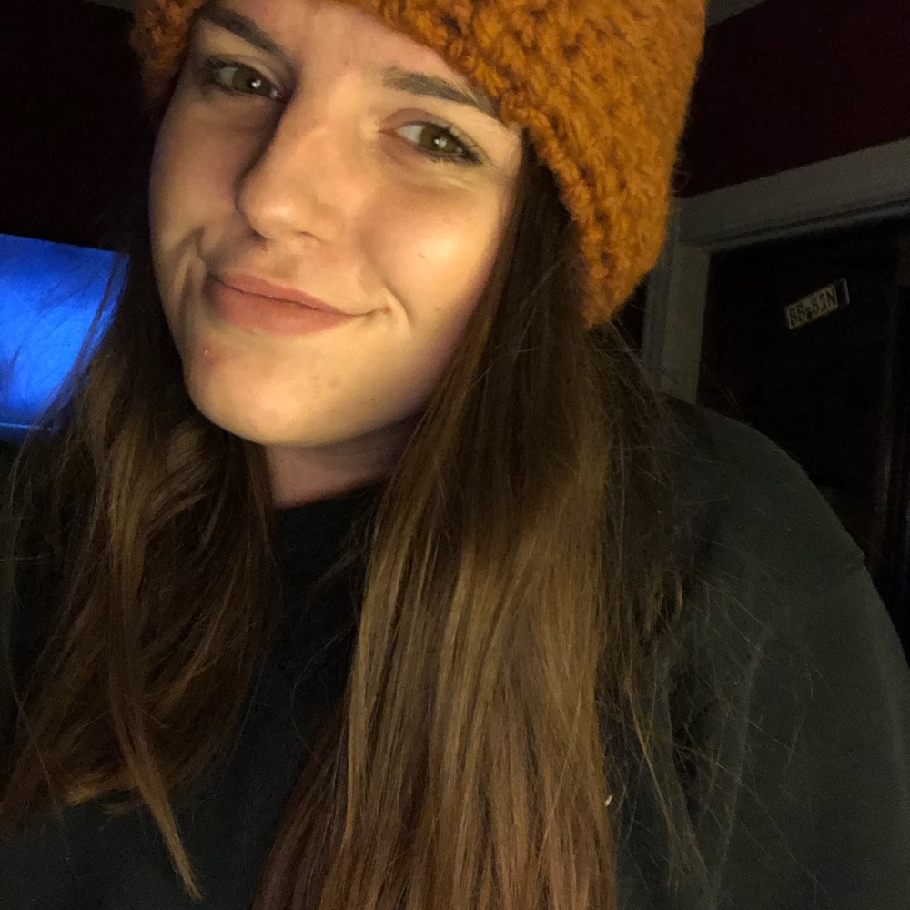 Cuffed hat - Picture 2 of 2